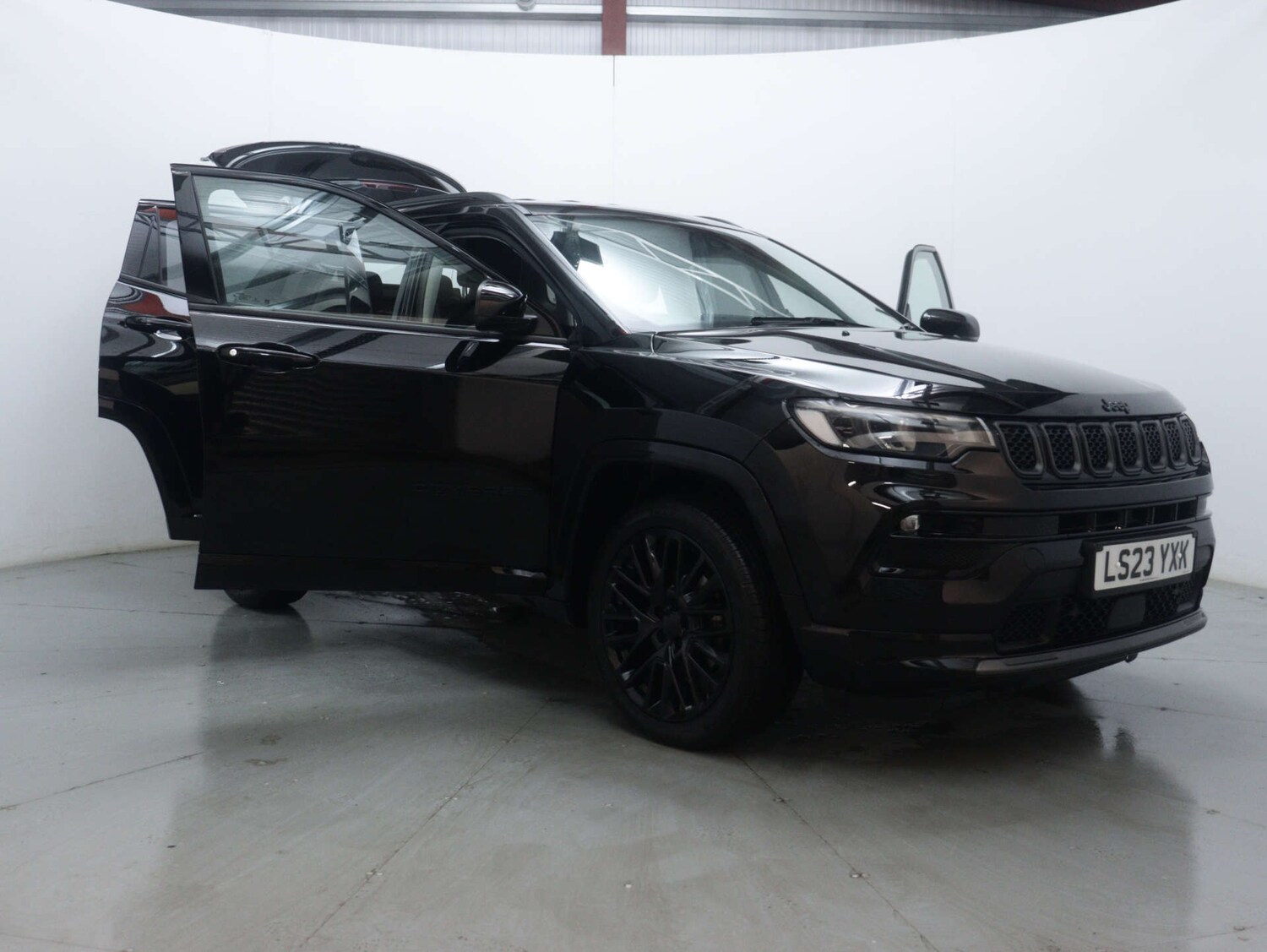 Used Jeep Compass 2023 for sale - 76564948: Photo 48