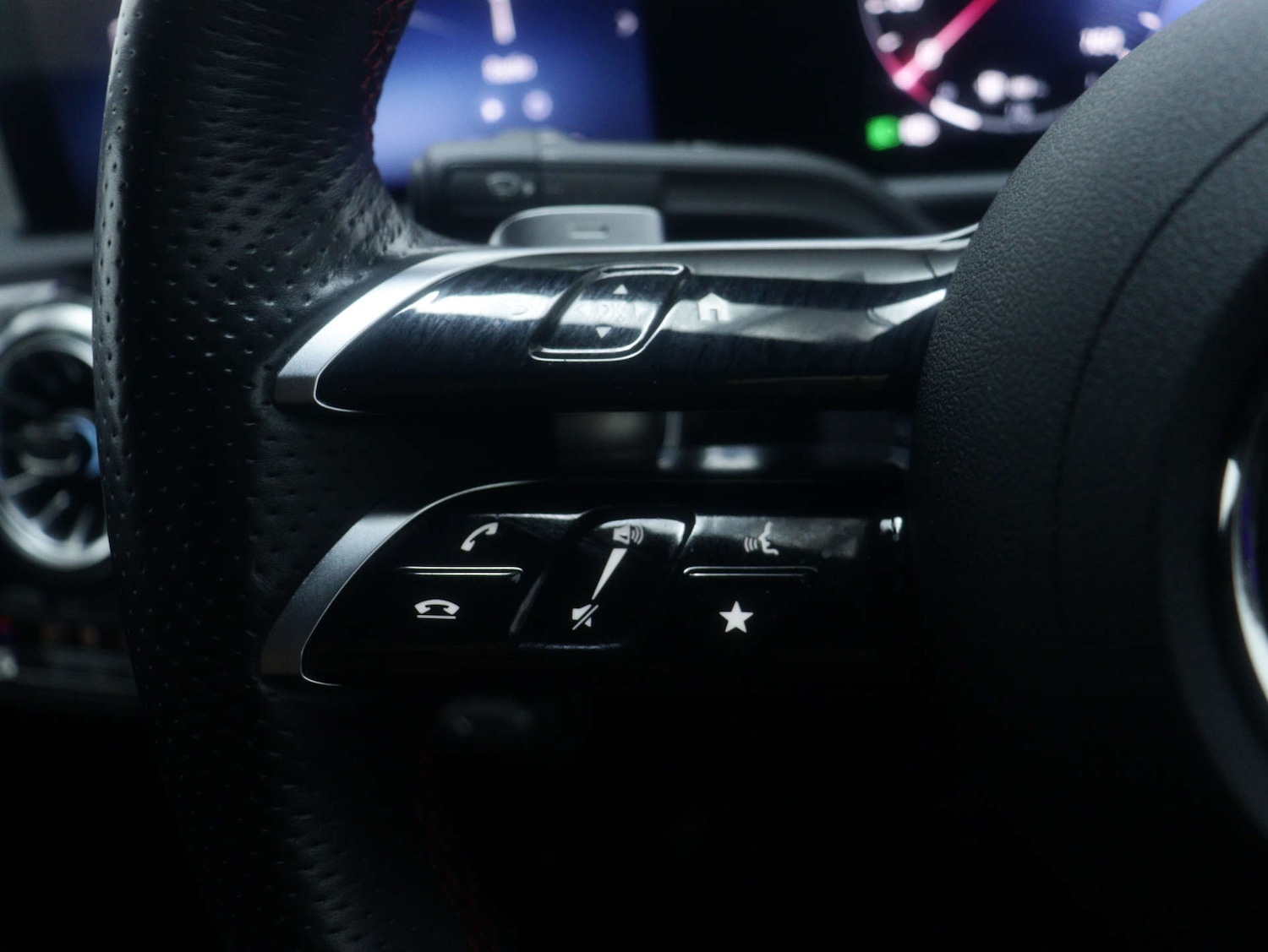 Used Mercedes-Benz CLA 2023 for sale - 77378360: Photo 35