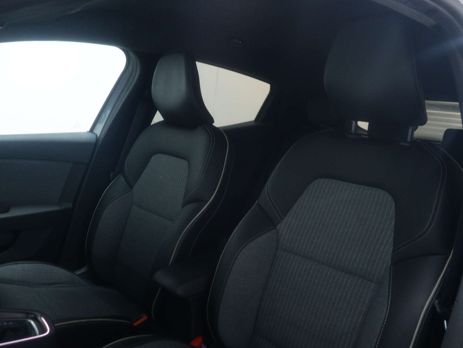 Used Renault Clio 2024 for sale - 77328612: Photo 47