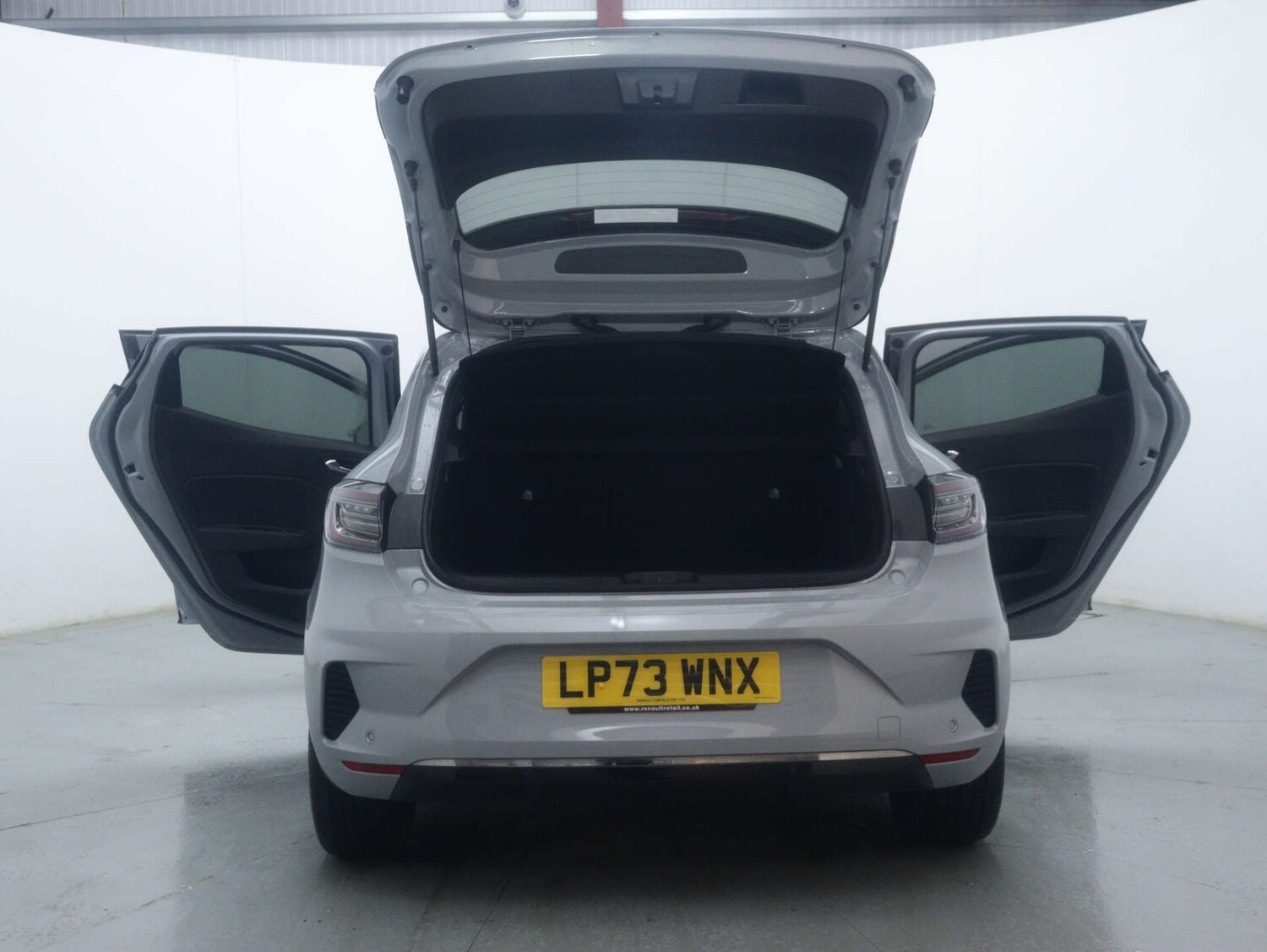 Used Renault Clio 2024 for sale - 77328612: Photo 57