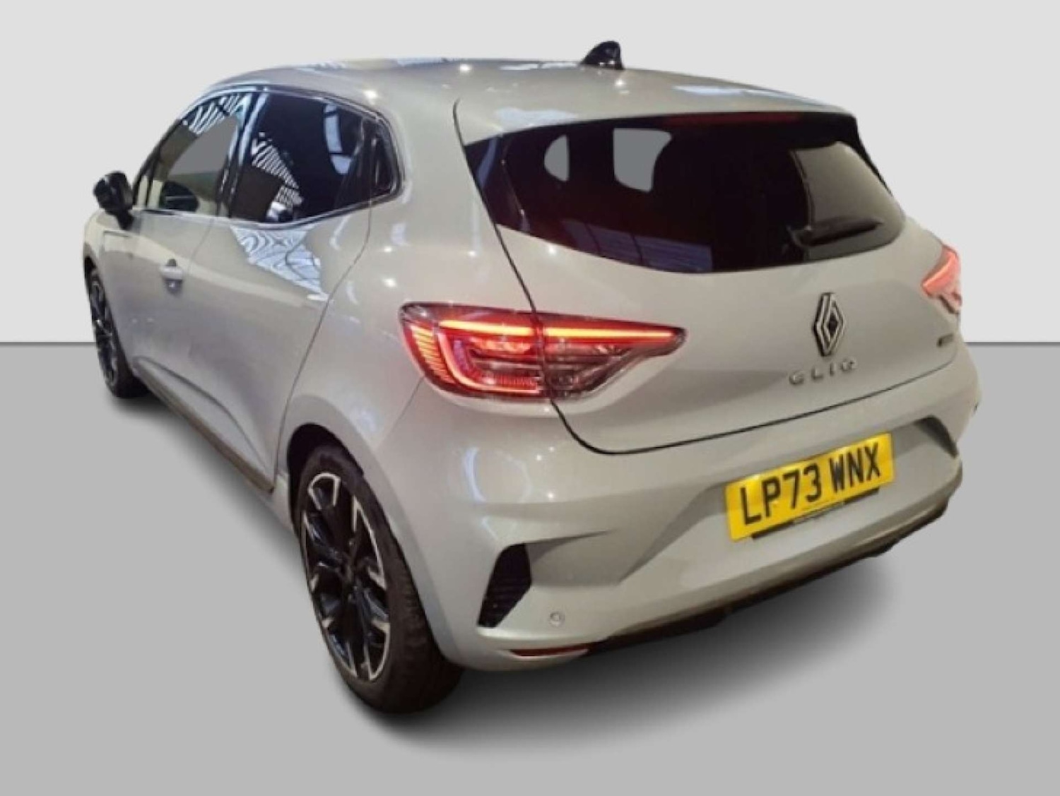Used Renault Clio 2024 for sale - 77328612: Photo 7