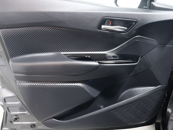 Used Toyota C-HR 2022 for sale - 75594537: Photo 45