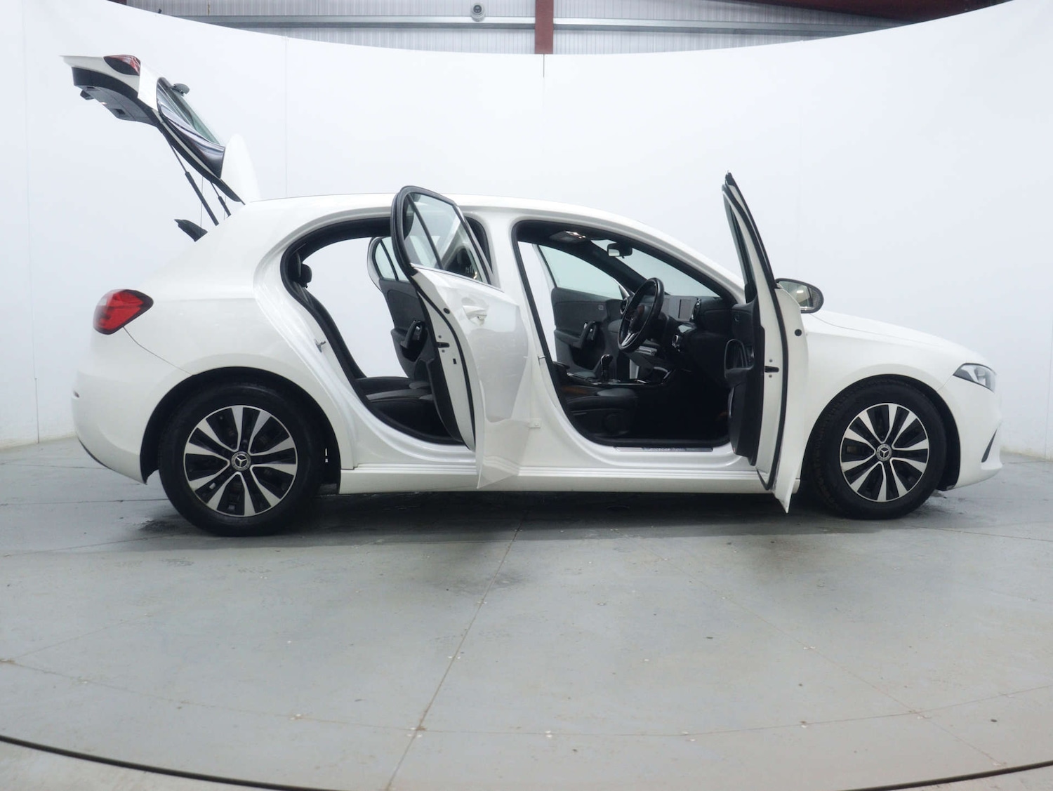 Used Mercedes-Benz A-Class 2020 for sale - 77326050: Photo 60