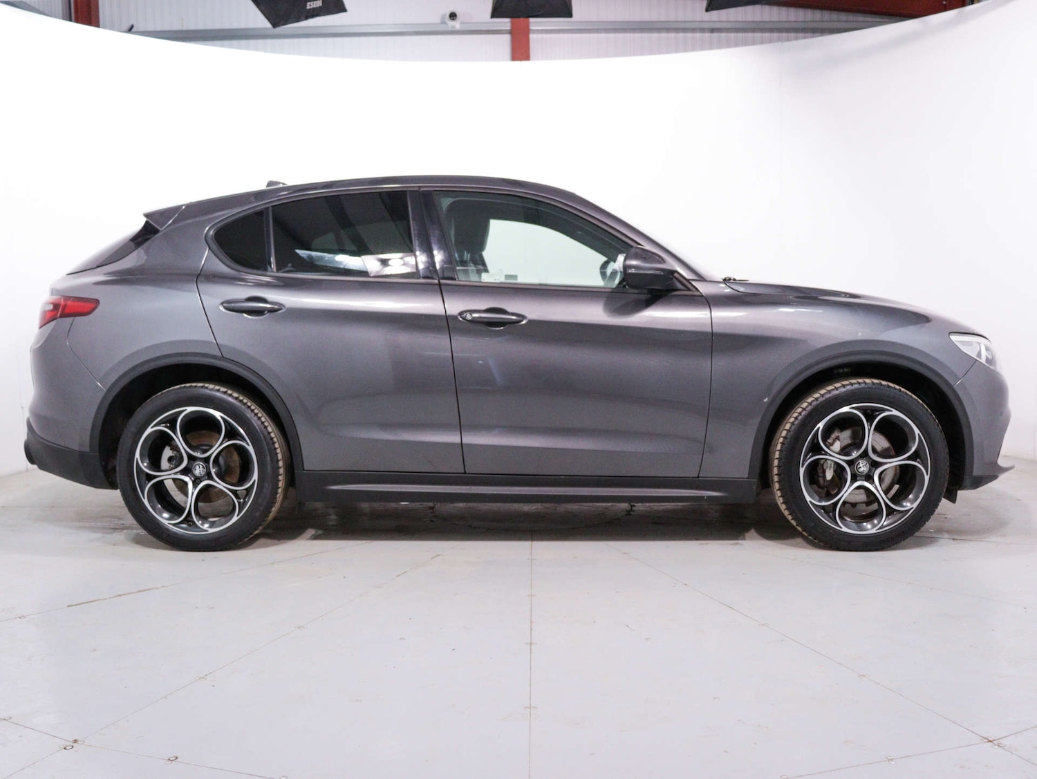 Used Alfa Romeo Stelvio 2022 for sale - 77888847: Photo 12