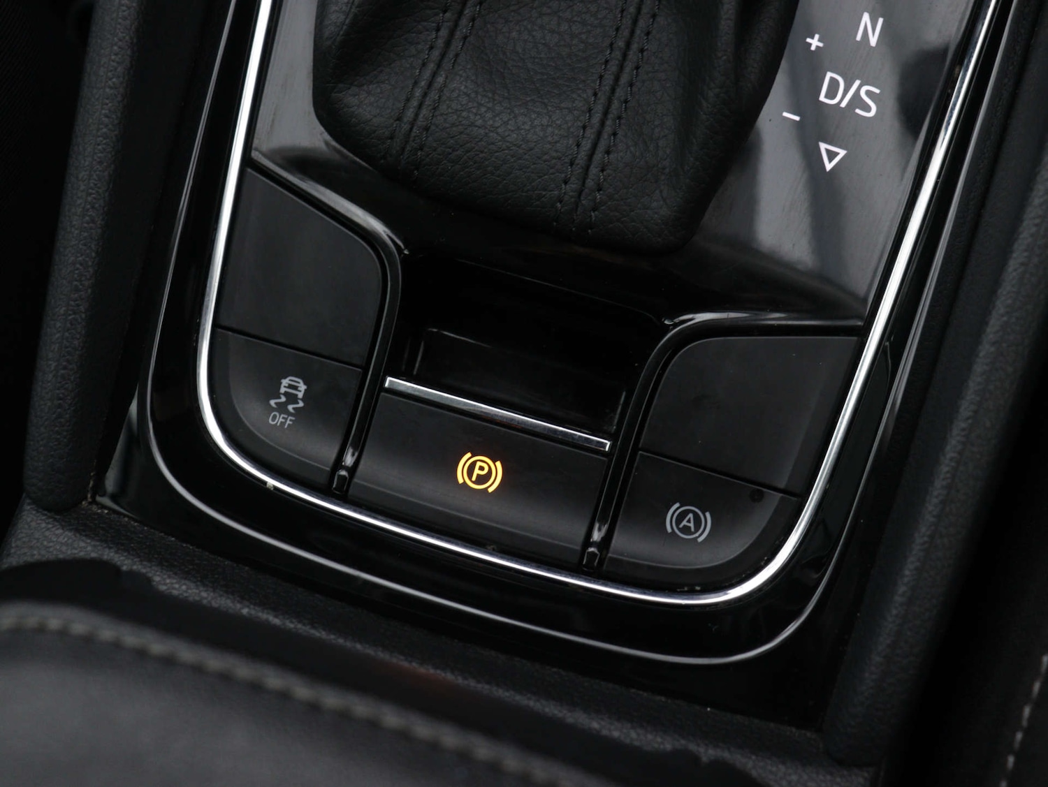 Used Skoda Karoq 2020 for sale - 77391704: Photo 31