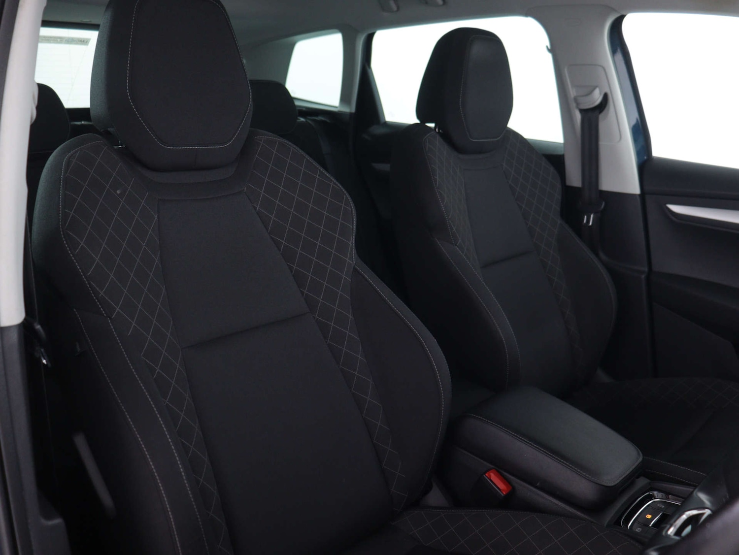 Used Skoda Karoq 2020 for sale - 77391704: Photo 41