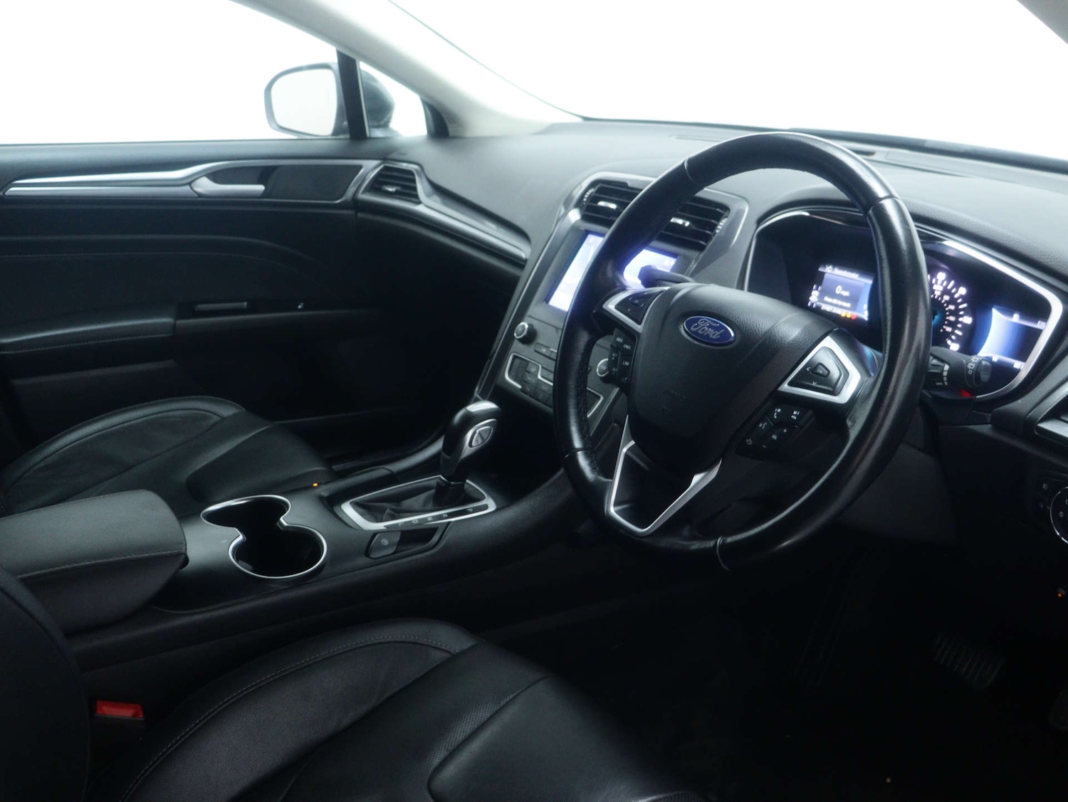 Used Ford Mondeo 2021 for sale - 77469810: Photo 42