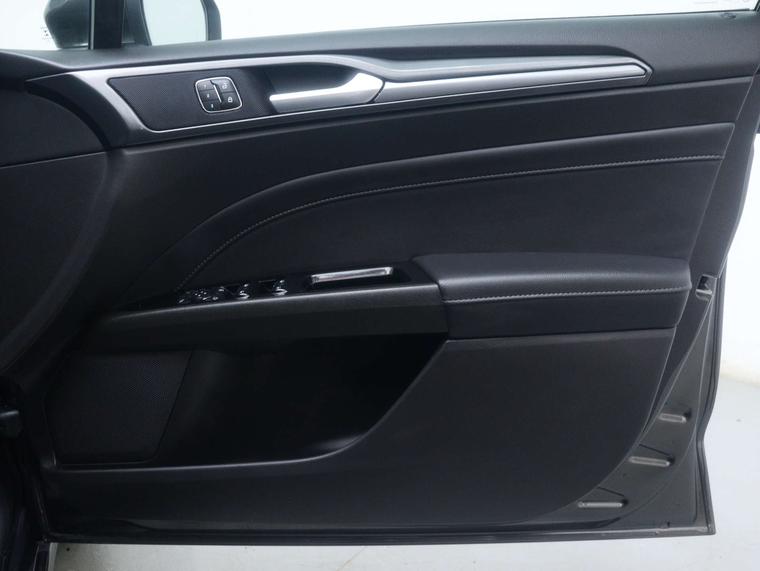 Used Ford Mondeo 2021 for sale - 77469810: Photo 44