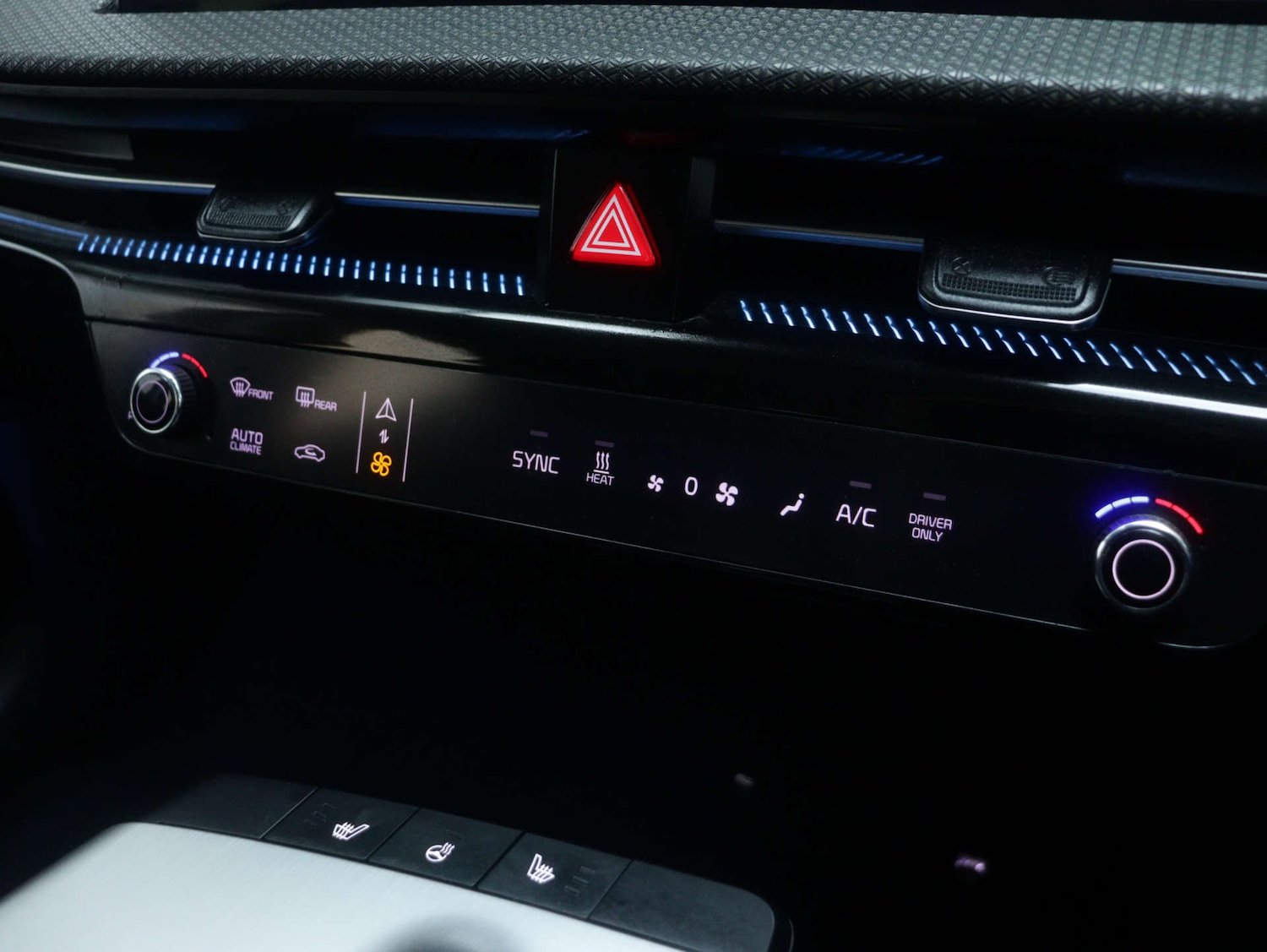 Used Kia EV6 2022 for sale - 76628231: Photo 32