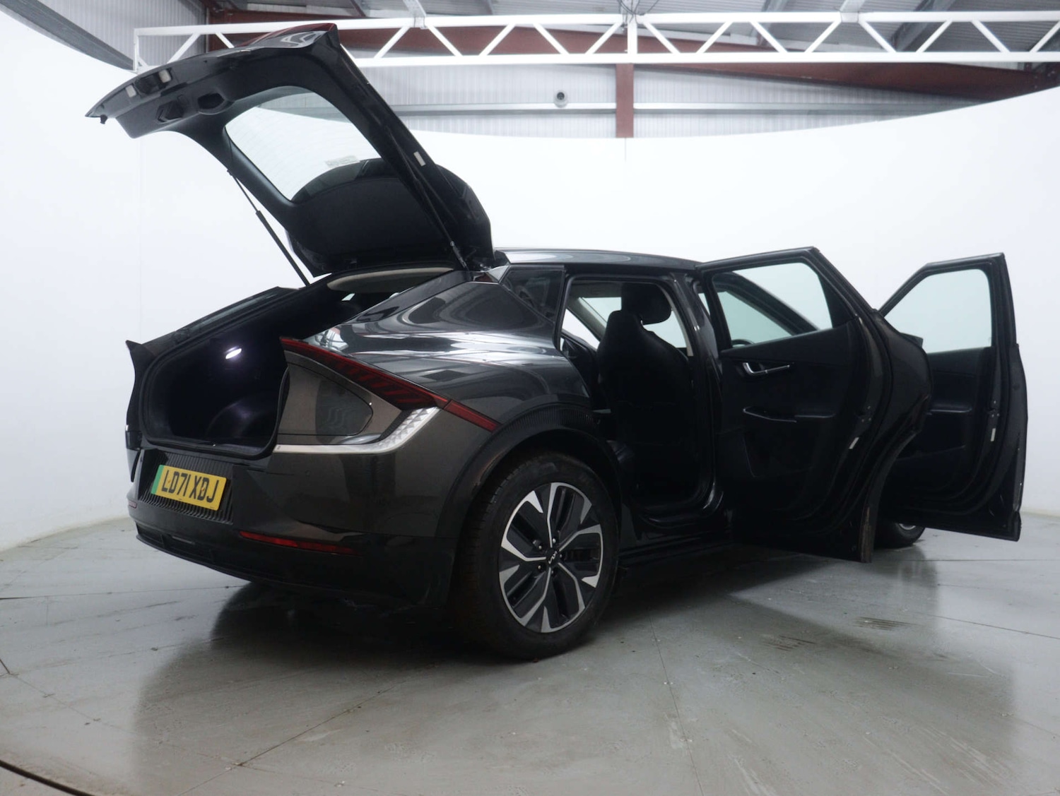 Used Kia EV6 2022 for sale - 76628231: Photo 62