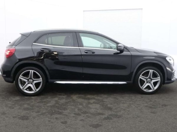 Used Mercedes-Benz GLA 2020 for sale - 76206188: Photo 6