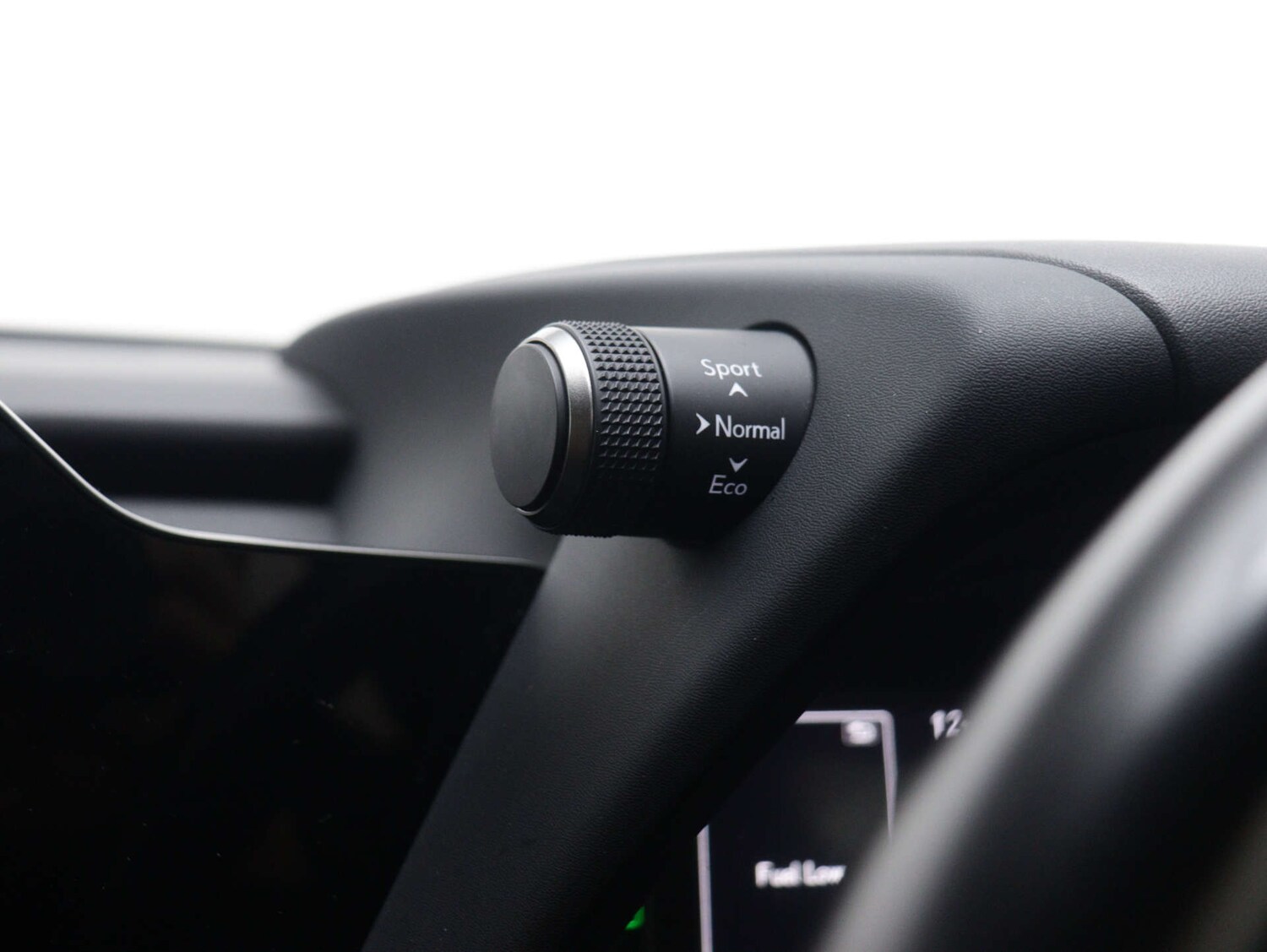 Used Lexus UX 2023 for sale - 76157419: Photo 33