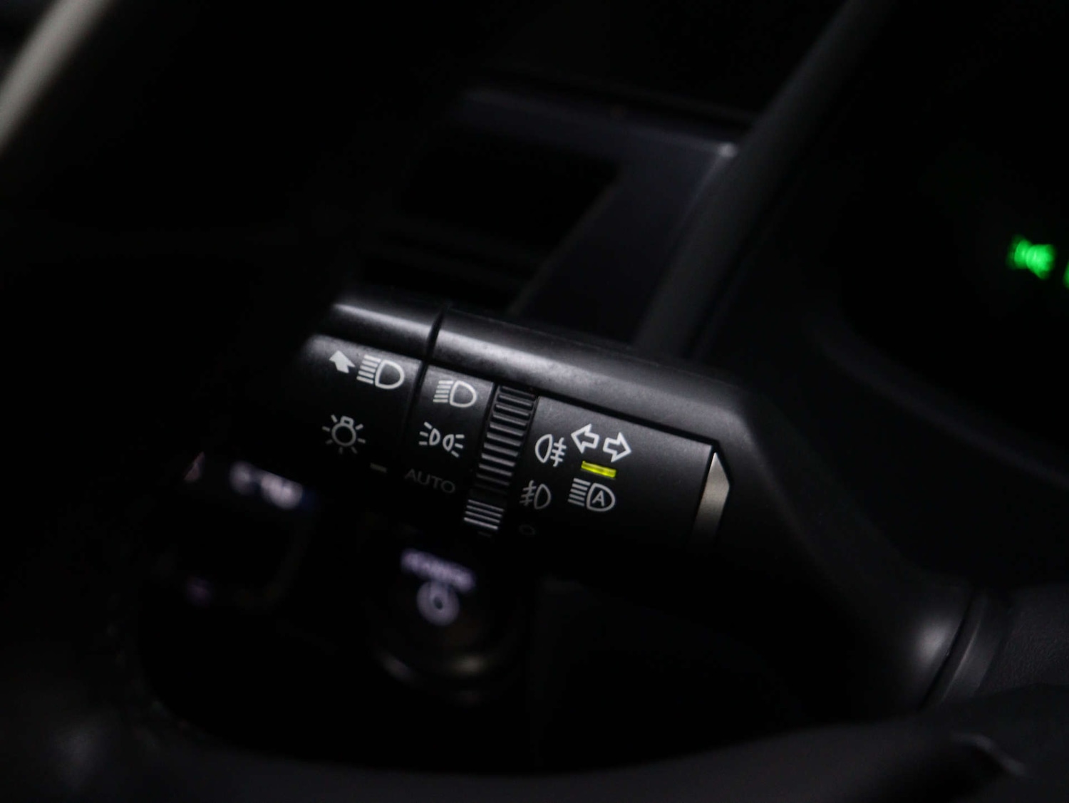 Used Lexus UX 2023 for sale - 76157419: Photo 35