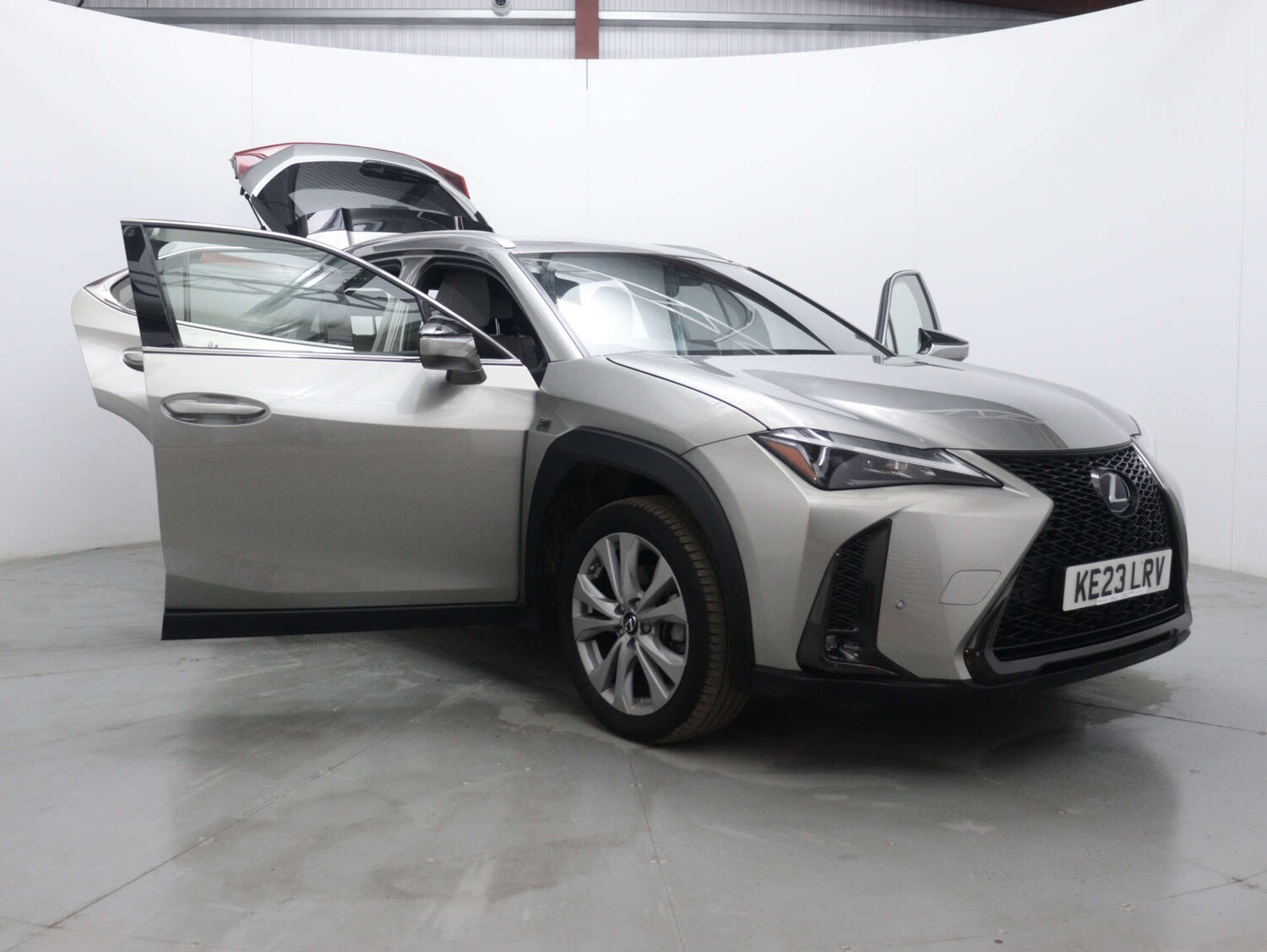 Used Lexus UX 2023 for sale - 76157419: Photo 55