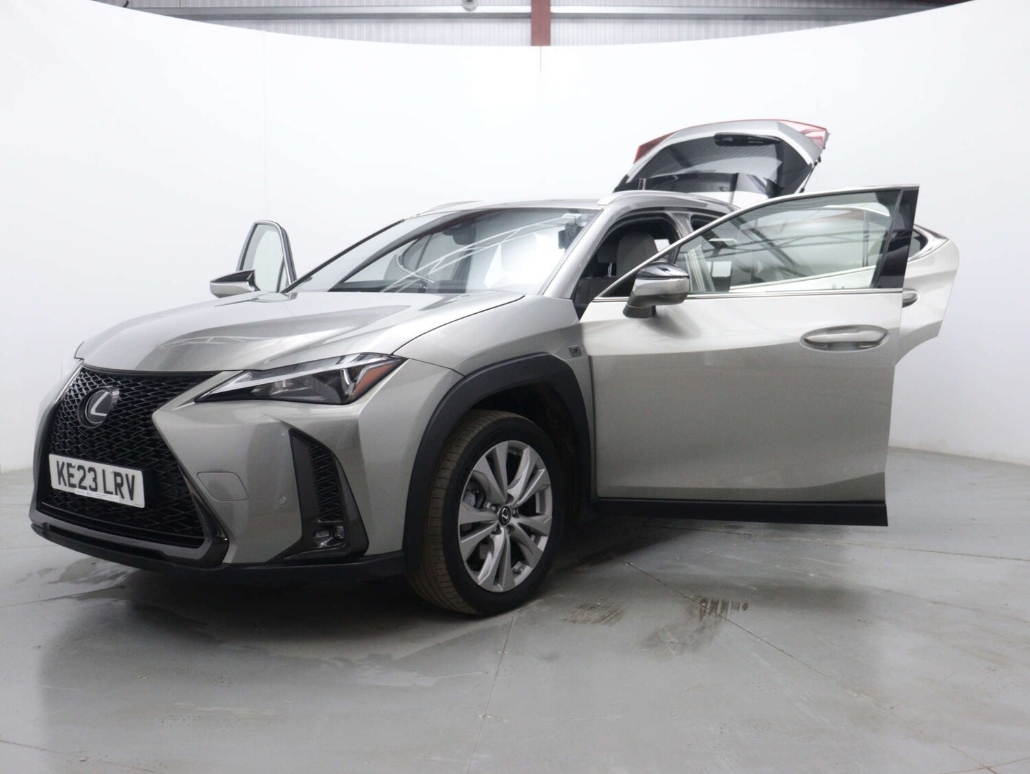 Used Lexus UX 2023 for sale - 76157419: Photo 56