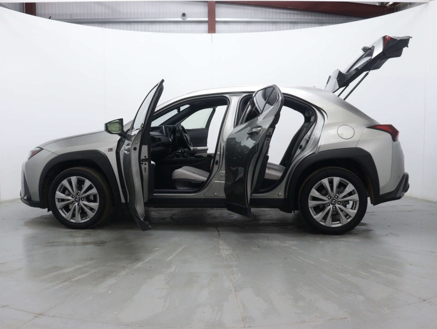 Used Lexus UX 2023 for sale - 76157419: Photo 57