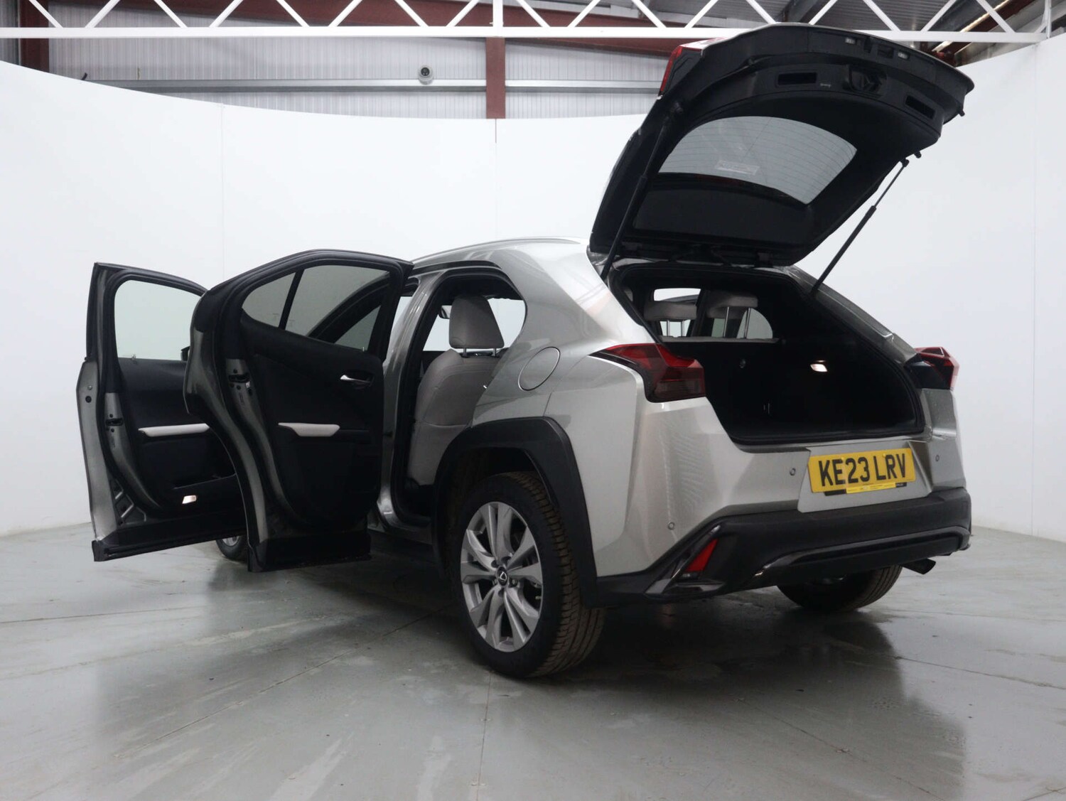 Used Lexus UX 2023 for sale - 76157419: Photo 58
