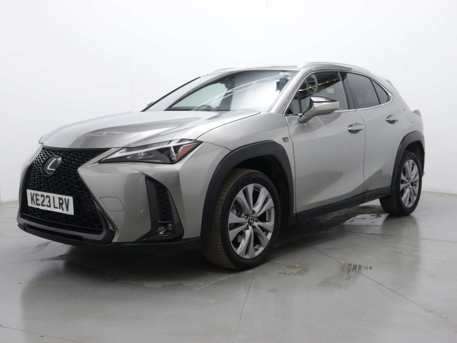 Used Lexus UX 2023 for sale - 76157419: Photo 6