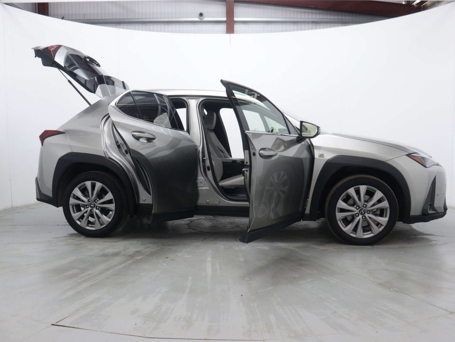 Used Lexus UX 2023 for sale - 76157419: Photo 61