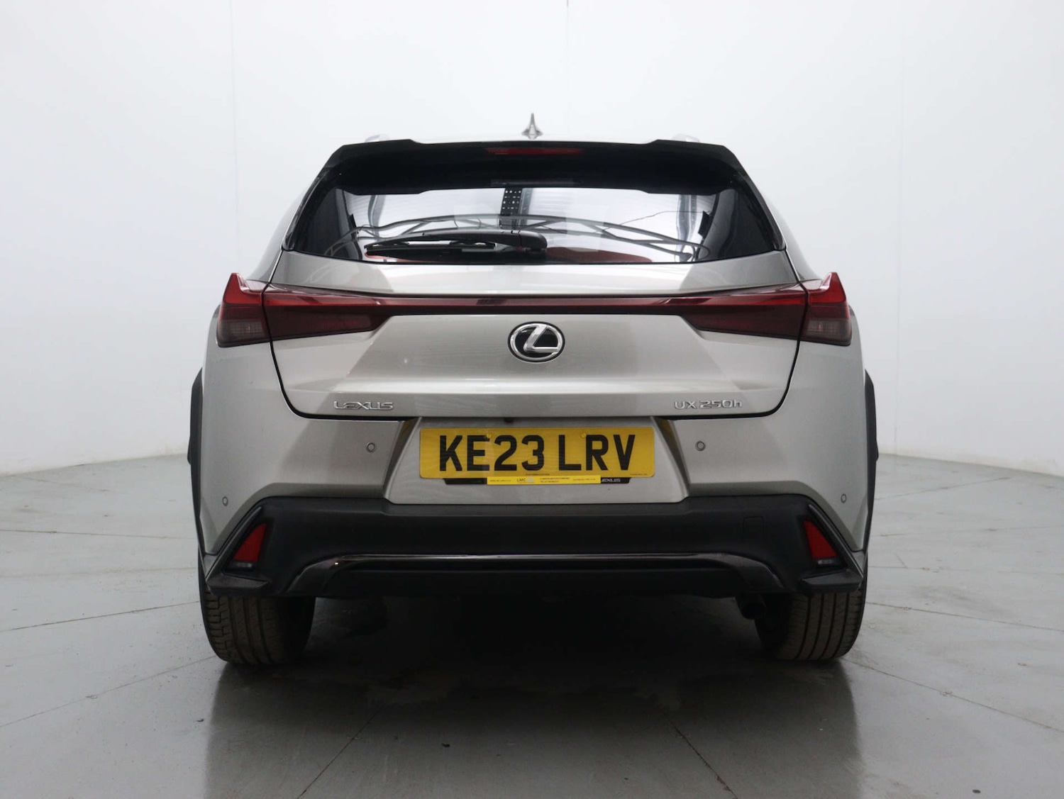 Used Lexus UX 2023 for sale - 76157419: Photo 9
