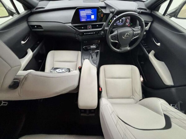 Used Lexus UX 2023 for sale - 76157419: Photo 9
