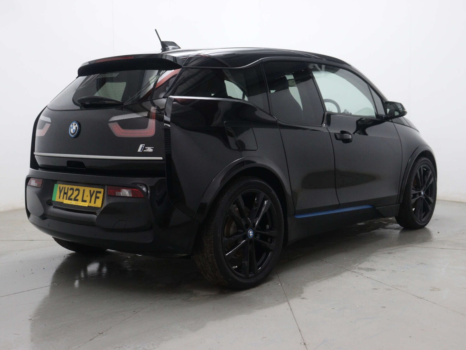 Used BMW i3 2022 for sale - 76469541: Photo 11