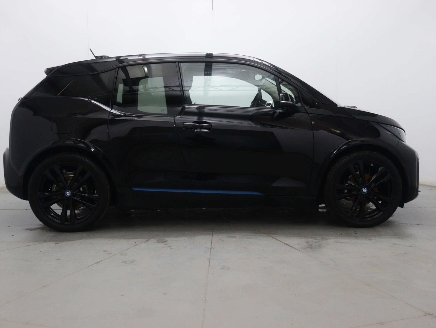 Used BMW i3 2022 for sale - 76469541: Photo 12