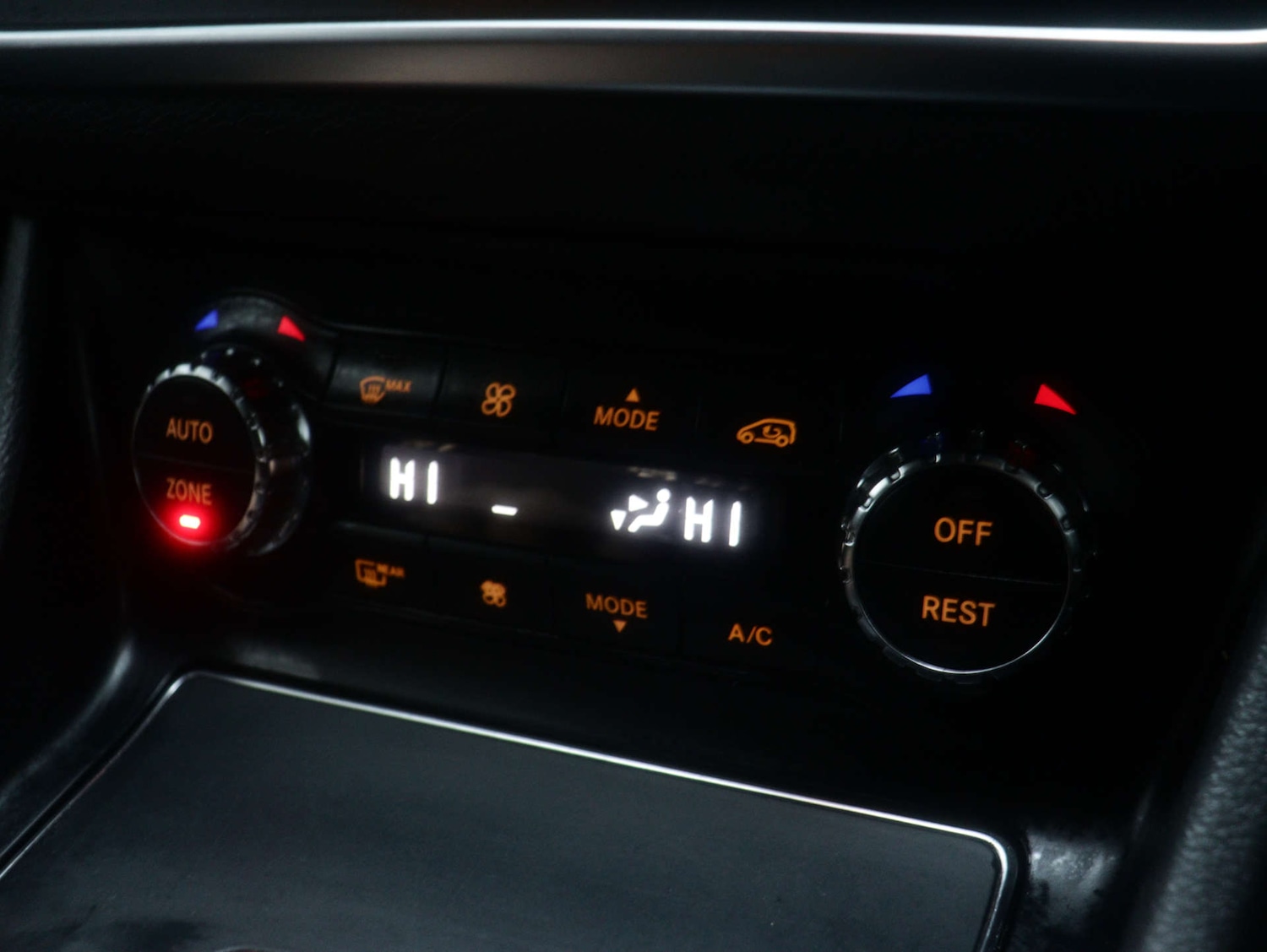 Used Mercedes-Benz CLA 2018 for sale - 77125159: Photo 30