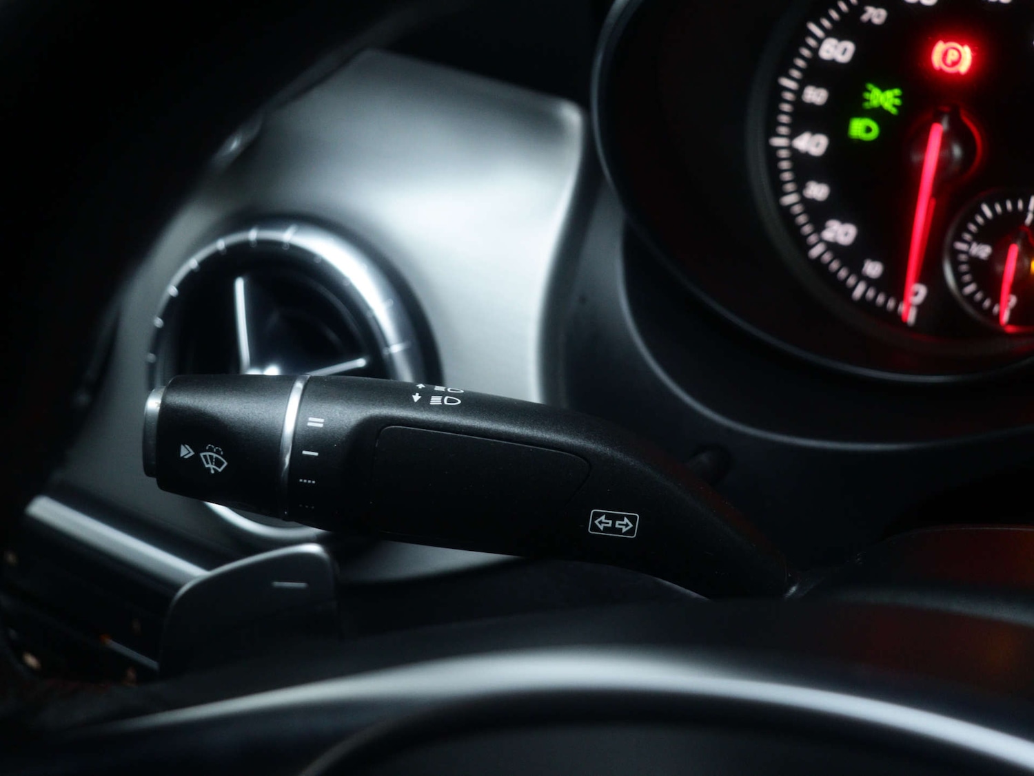 Used Mercedes-Benz CLA 2018 for sale - 77125159: Photo 35