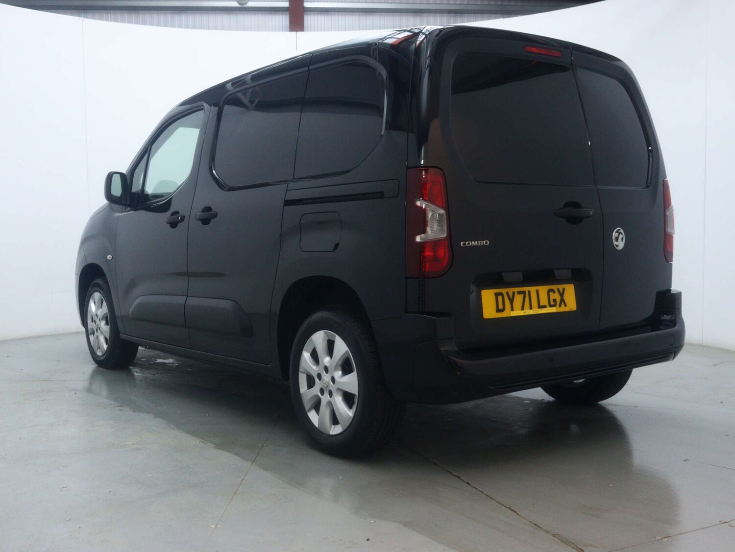 Used Vauxhall Combo 2021 for sale - 77813647: Photo 9