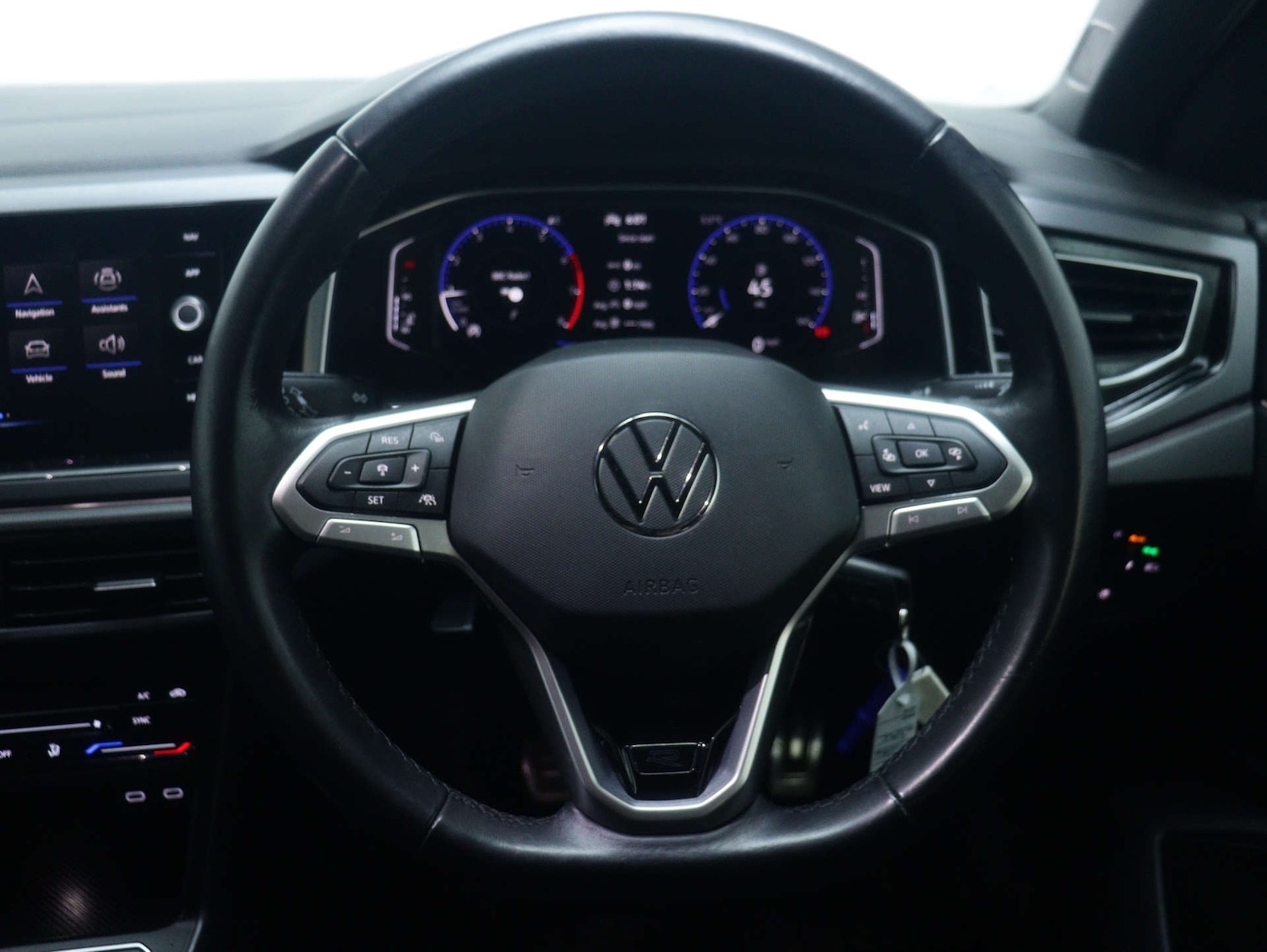 Used Volkswagen Polo 2022 for sale - 77087311: Photo 17