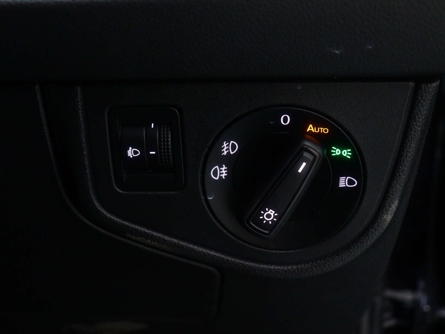 Used Volkswagen Polo 2022 for sale - 77087311: Photo 38