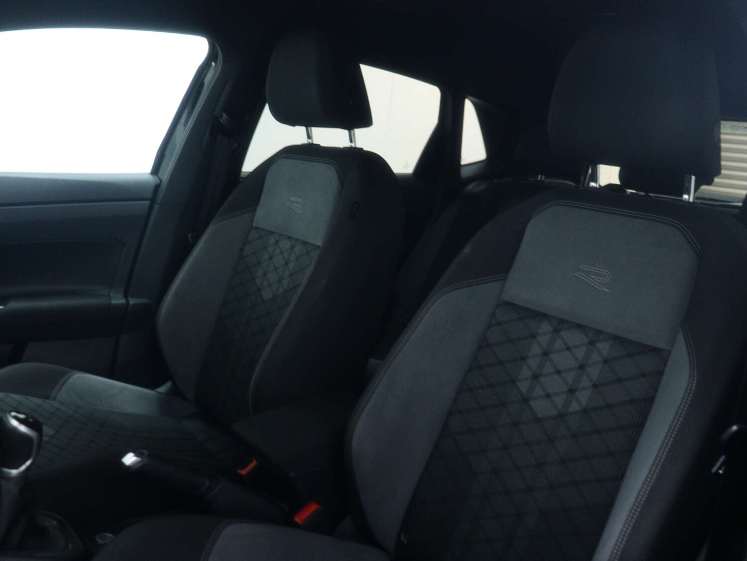 Used Volkswagen Polo 2022 for sale - 77087311: Photo 46