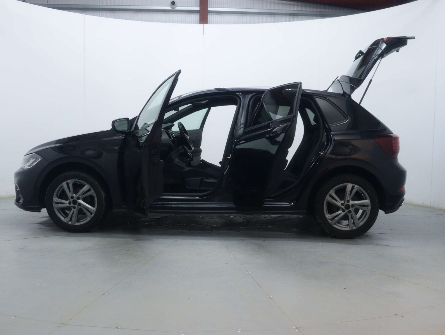 Used Volkswagen Polo 2022 for sale - 77087311: Photo 54