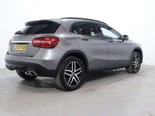 Used Mercedes-Benz GLA 2020 for sale - 76077978: Photo 10