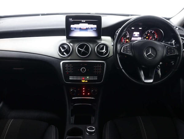 Used Mercedes-Benz GLA 2020 for sale - 76077978: Photo 18