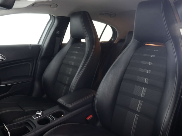 Used Mercedes-Benz GLA 2020 for sale - 76077978: Photo 45