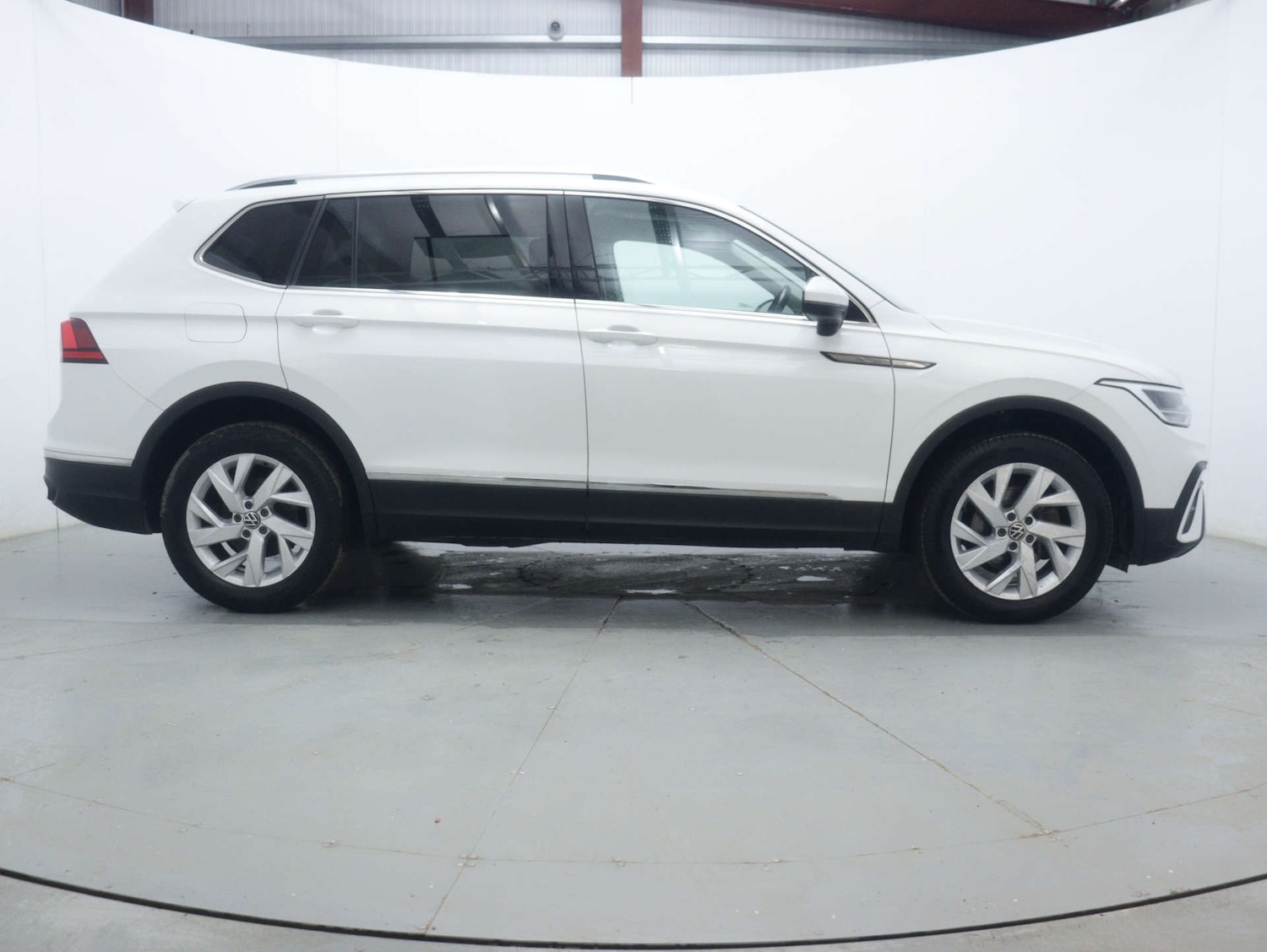 Used Volkswagen Tiguan 2022 for sale - 77261378: Photo 12