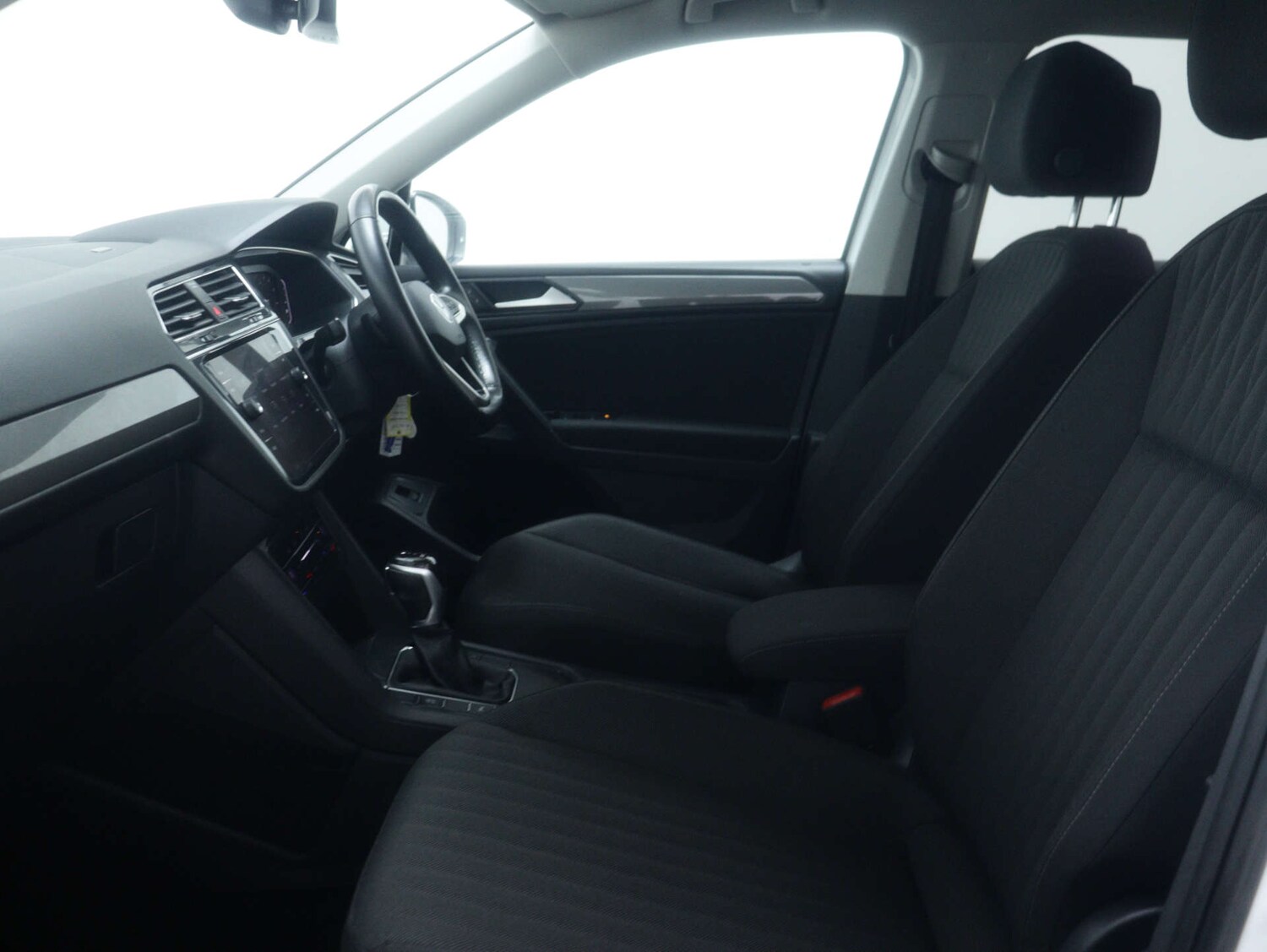 Used Volkswagen Tiguan 2022 for sale - 77261378: Photo 45