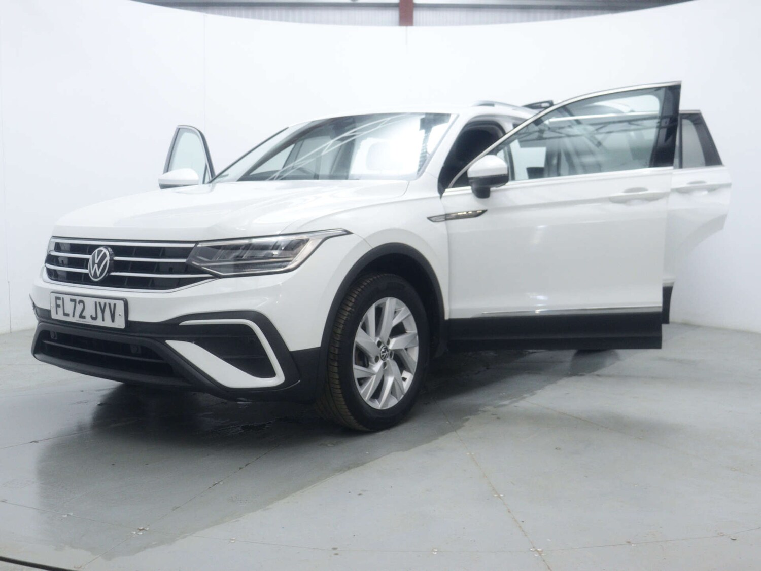 Used Volkswagen Tiguan 2022 for sale - 77261378: Photo 54