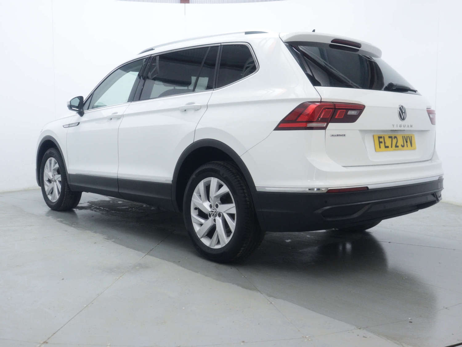 Used Volkswagen Tiguan 2022 for sale - 77261378: Photo 9