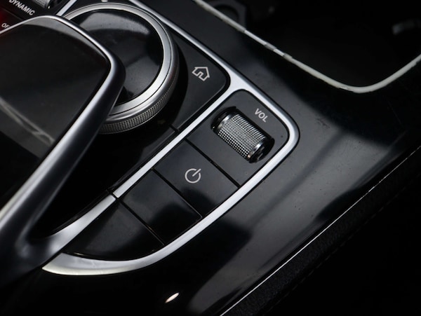 Used Mercedes-Benz E-Class 2016 for sale - 76026236: Photo 28