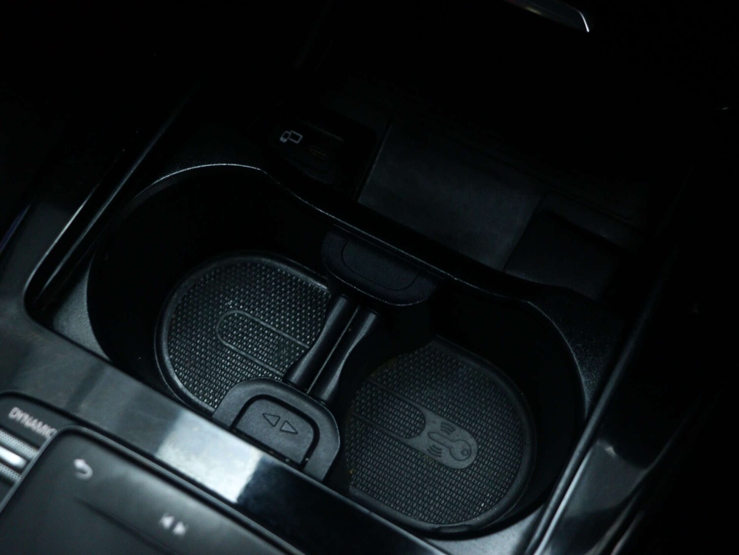 Used Mercedes-Benz CLA 2020 for sale - 77877264: Photo 32