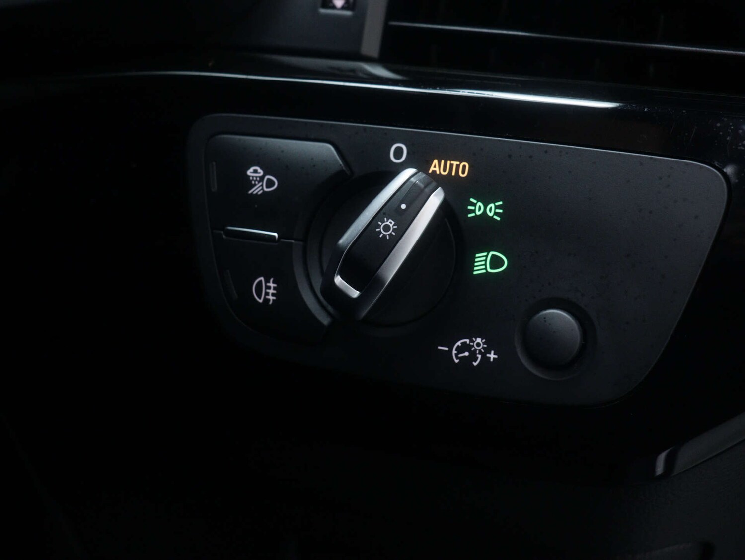 Used Audi A4 2020 for sale - 77259111: Photo 43