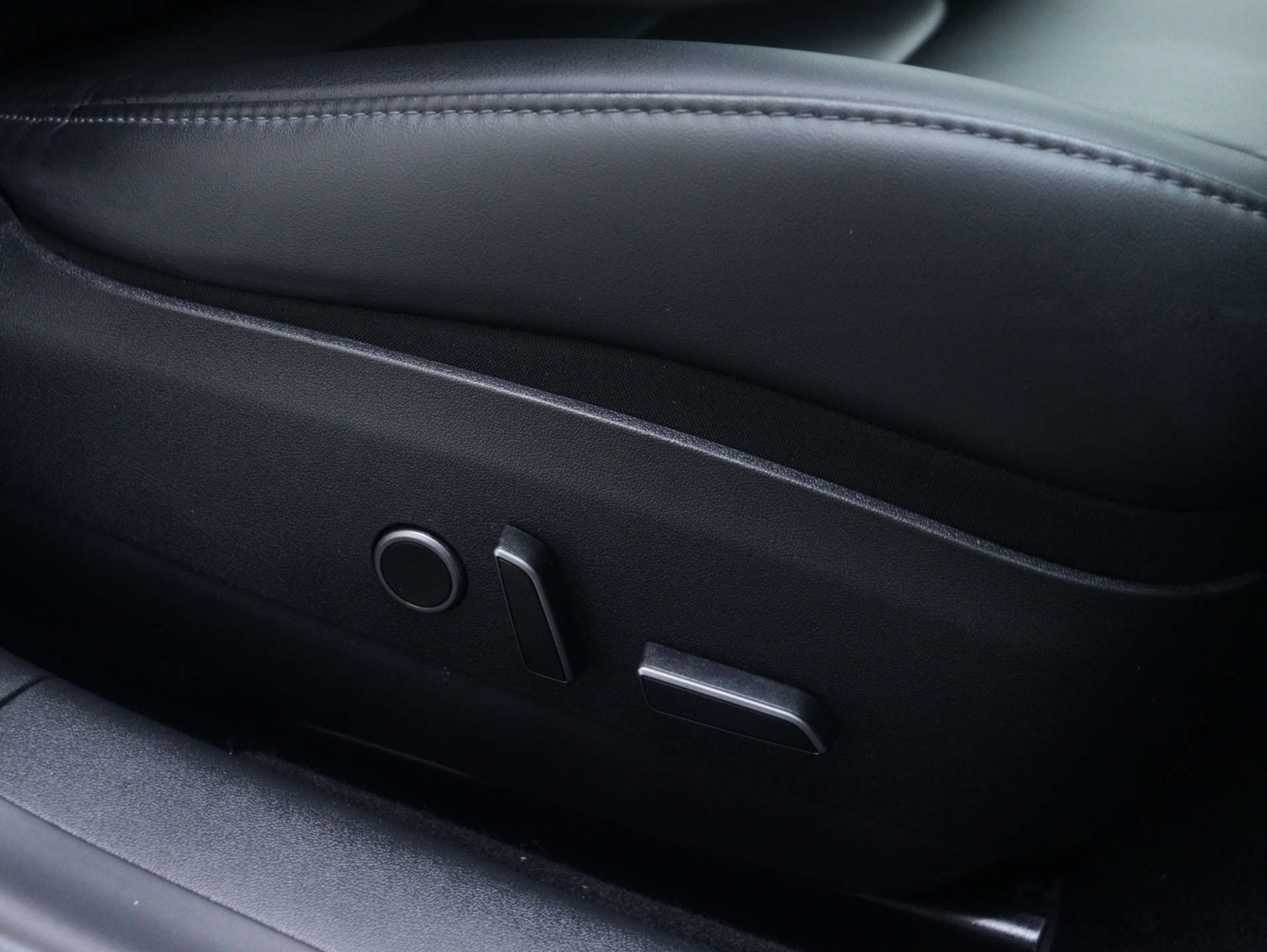 Used Tesla Model 3 2021 for sale - 76599668: Photo 33