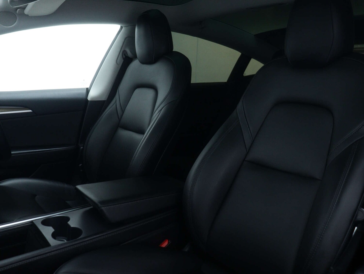 Used Tesla Model 3 2021 for sale - 76599668: Photo 40