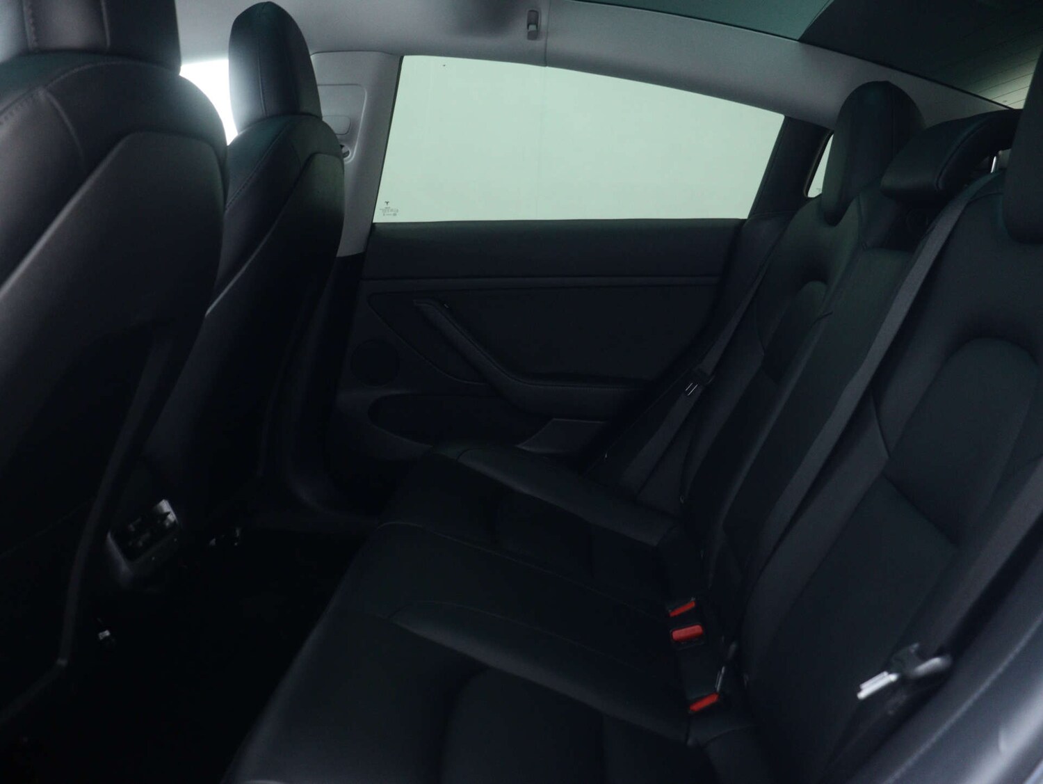 Used Tesla Model 3 2021 for sale - 76599668: Photo 42