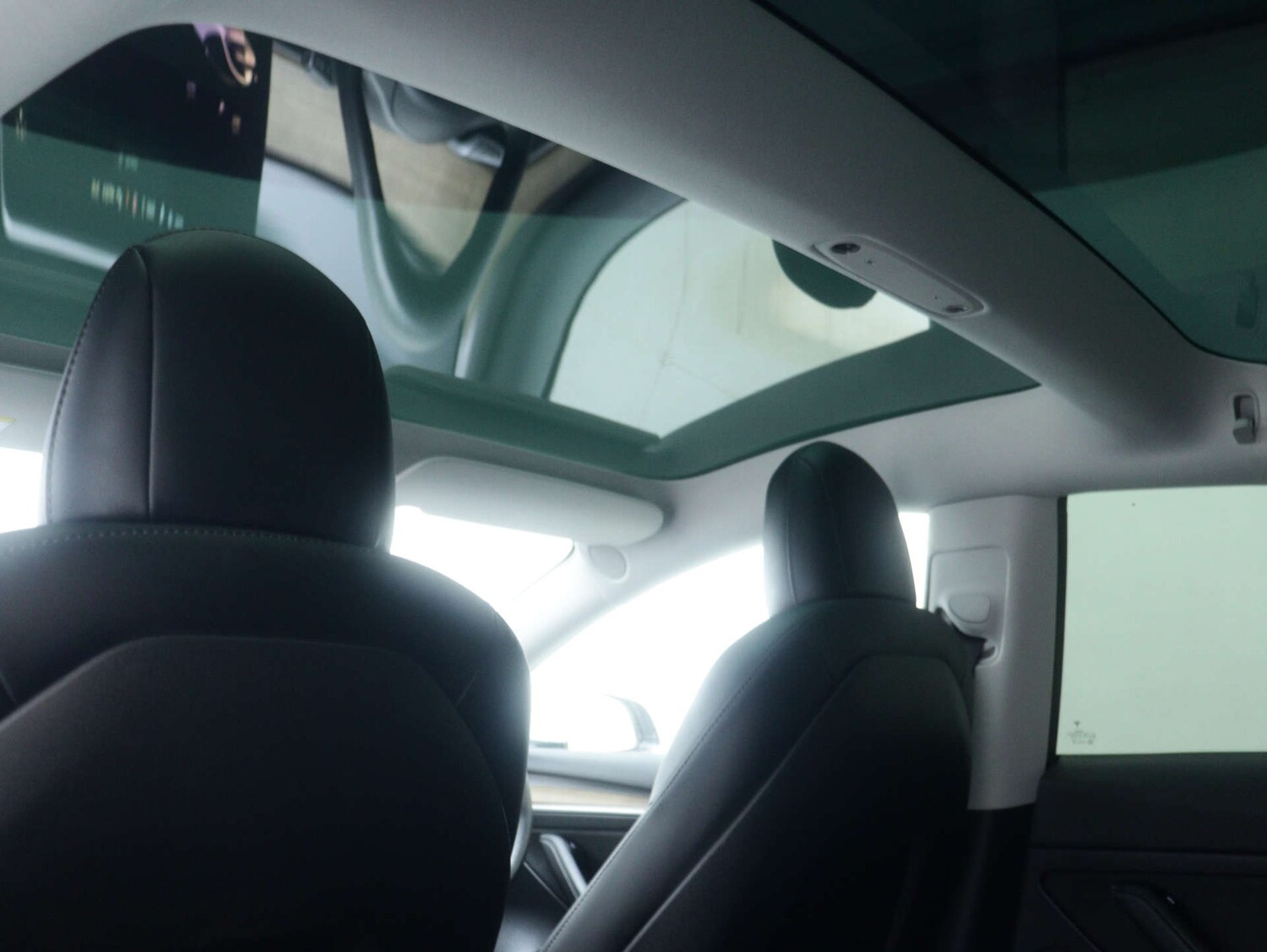 Used Tesla Model 3 2021 for sale - 76599668: Photo 44