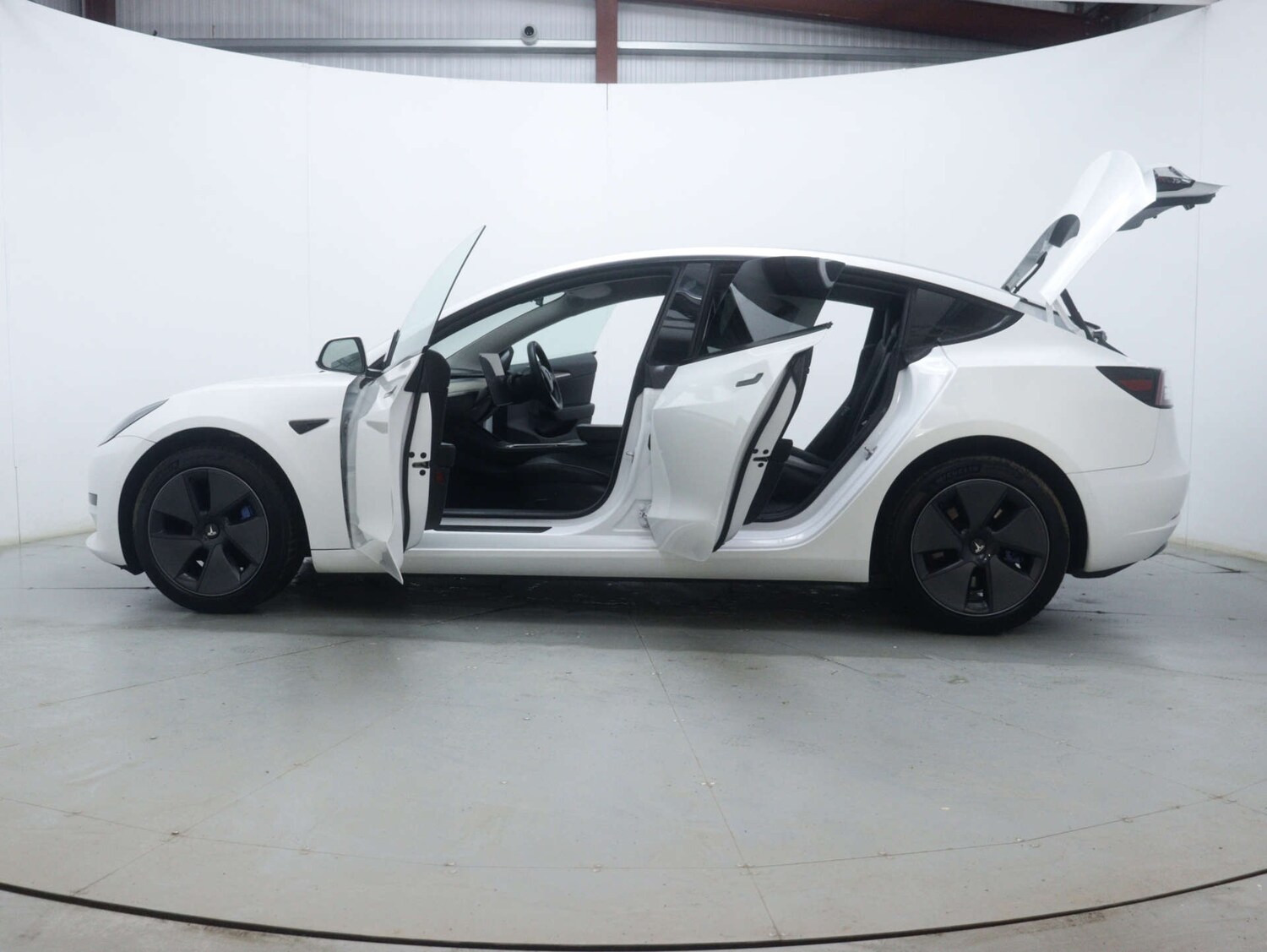 Used Tesla Model 3 2021 for sale - 76599668: Photo 50