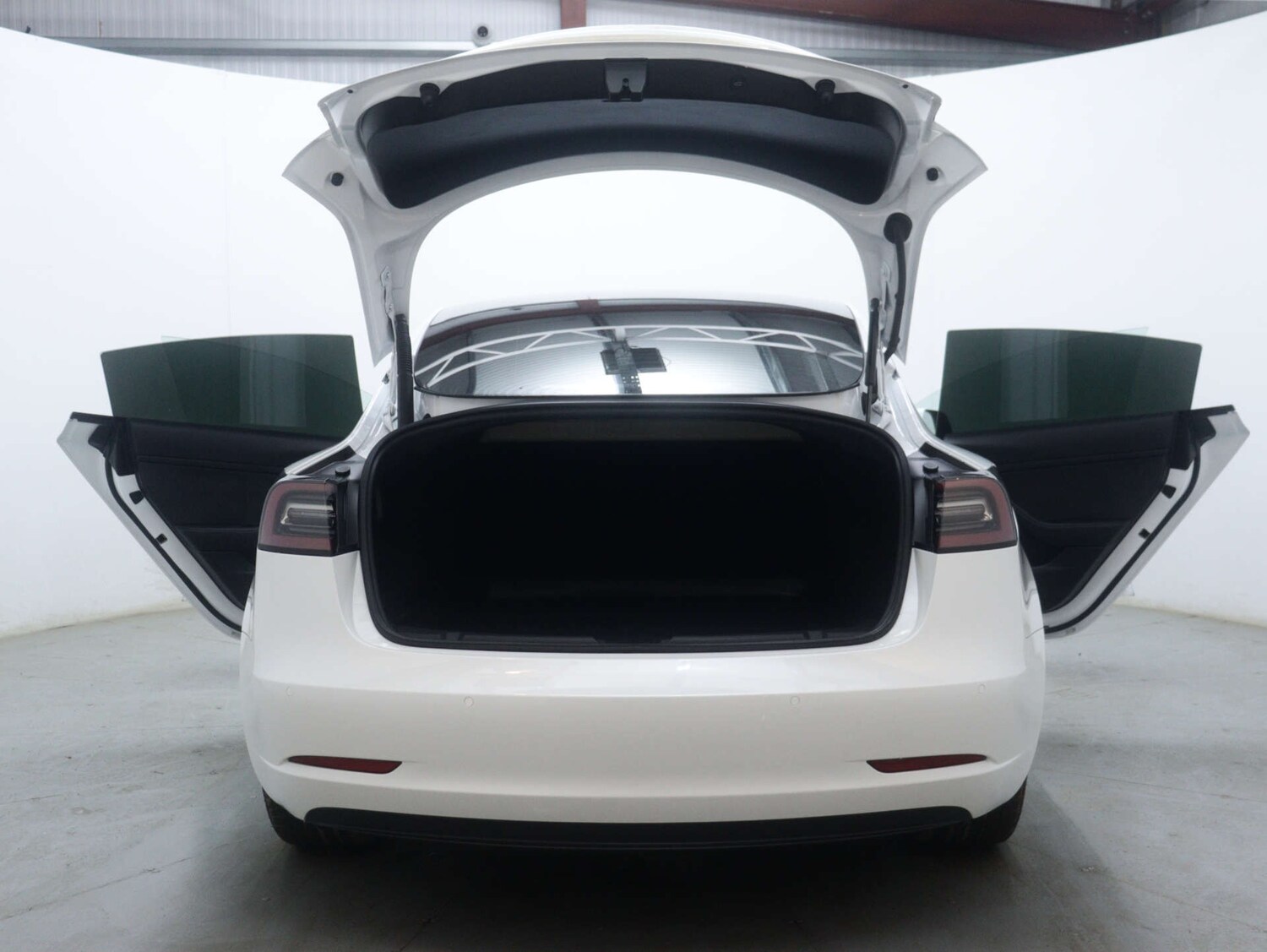 Used Tesla Model 3 2021 for sale - 76599668: Photo 52